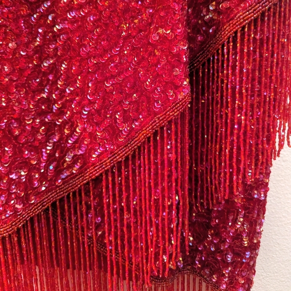 Red sequin dress - Picture 2 of 6